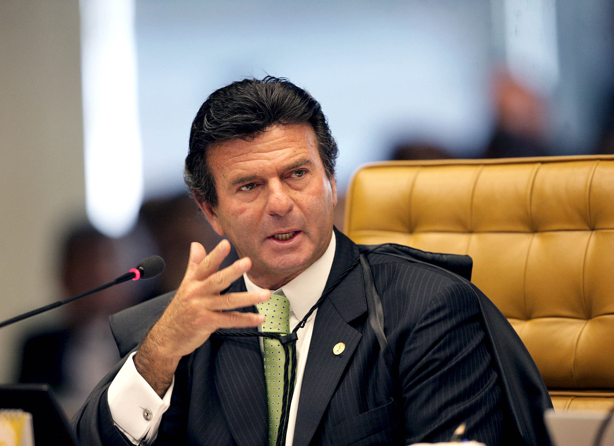 Resultado de imagem para ministro luiz fux